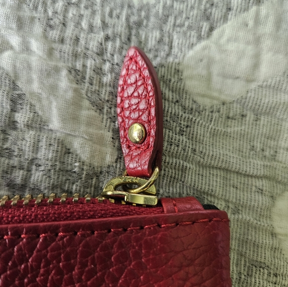 LODIS wristlet wallet ruby red pebble leather gold accents fall buisness travel - Picture 3 of 9